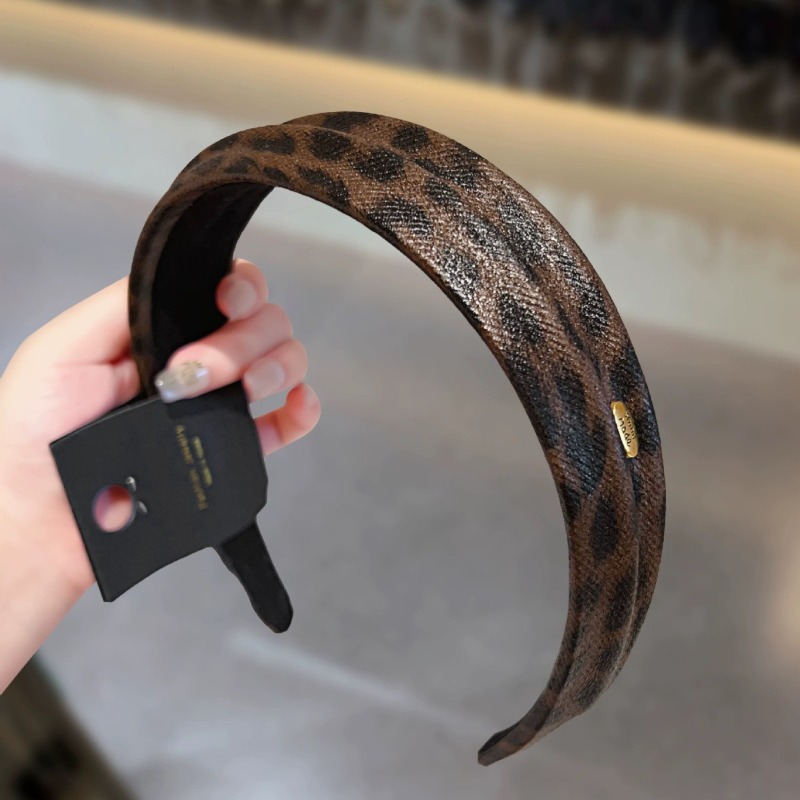 新しい秋冬のヒョウ柄レザーヘッドバンド、ハイスカルトップ、ワ - Leatherwork Pony のレビューと価格