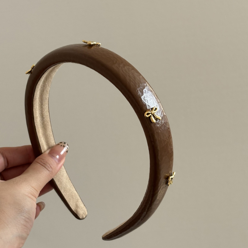 金色の弓が付いたレトロな革のヘッドバンド,ヘアピン,気質,毎 - Leatherwork Pony のレビューと価格