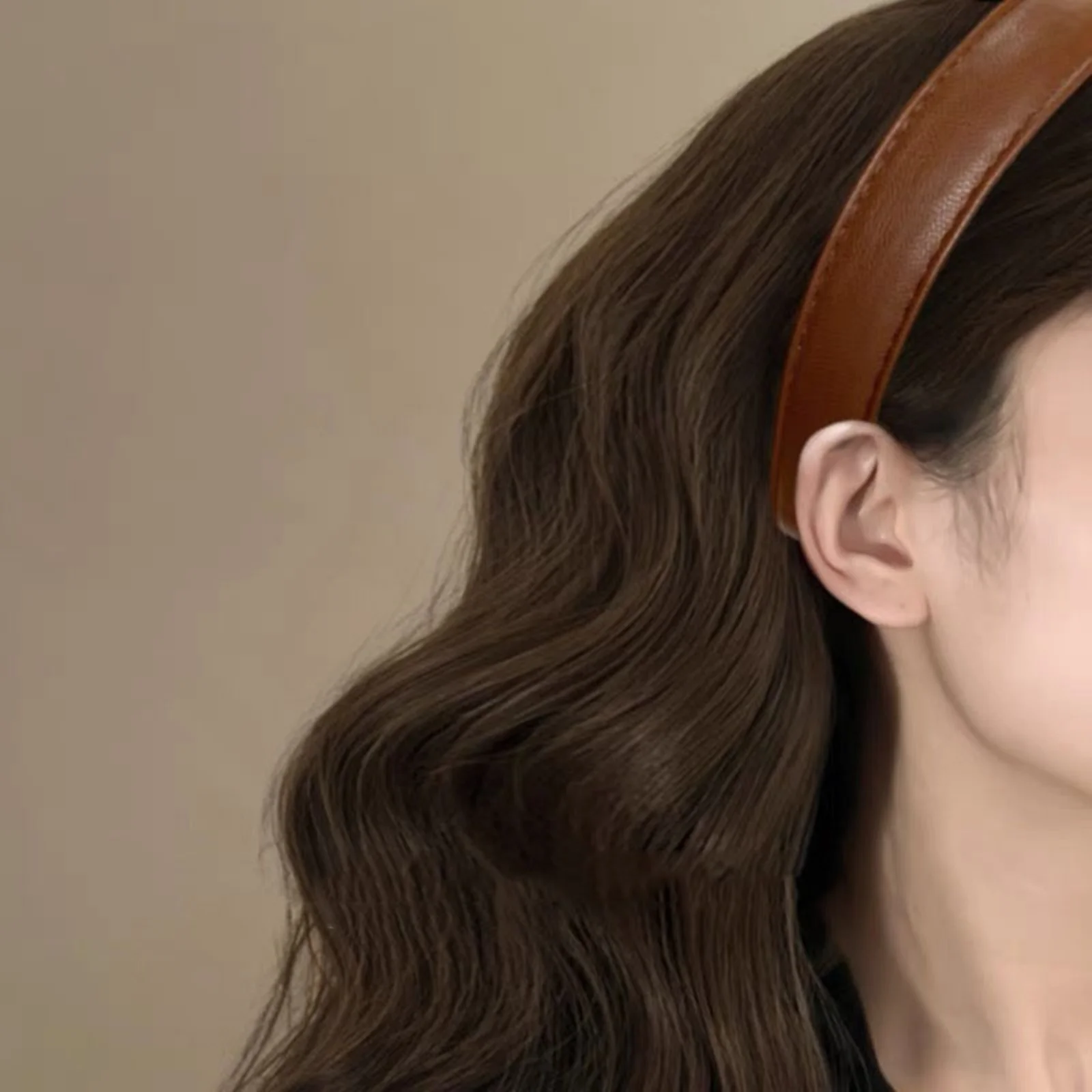 1Pc レトロワインレッドレザーヘッドバンドハイエンドヘアコ - Leatherwork Pony のレビューと価格