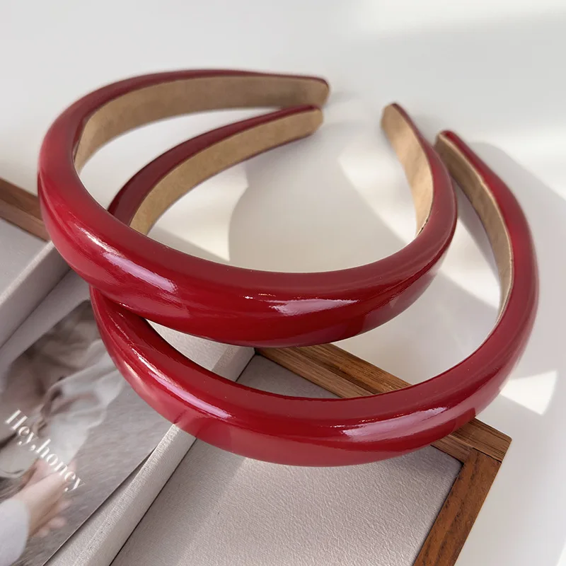 クリスマスヘアアクセサリーファッション赤光沢のある革スポンジ - Leatherwork Pony のレビューと価格