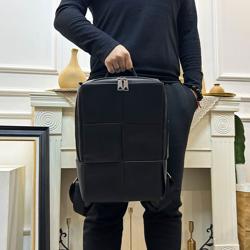 ファッショナブルな大容量レザー織りビジネスカジュアル旅行バッ - Leather Work Backpack のレビューと価格